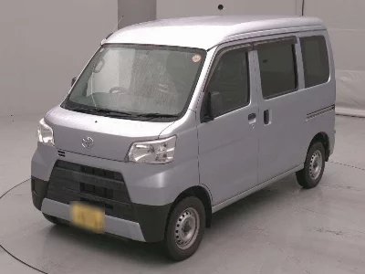 TOYOTA PIXIS VAN