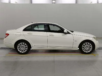 MERCEDES BENZ C CLASS