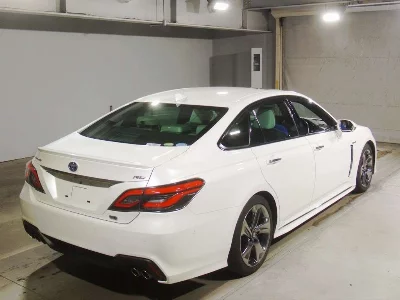 Статистика аукционов Toyota CROWN HYBRID