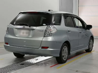 Honda FIT SHUTTLE HYBRID