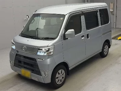 TOYOTA PIXIS VAN