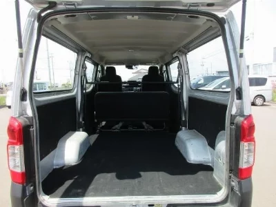 Nissan Caravan