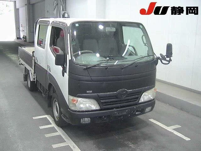 Toyota ToyoAce  с аукциона в Японии