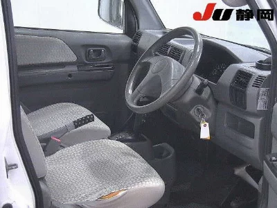 MITSUBISHI TOWN BOX