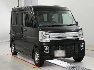 Nissan NV100 Clipper Rio