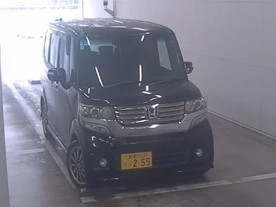 Honda N BOX CUSTOM