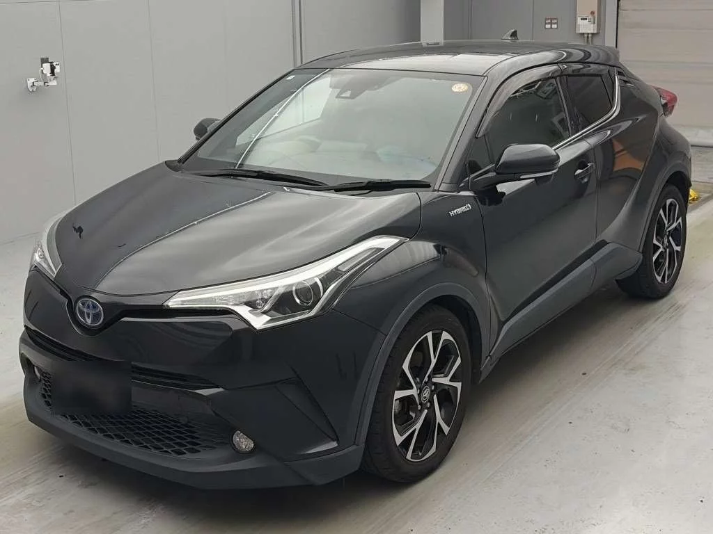 Toyota C-HR  с аукциона в Японии