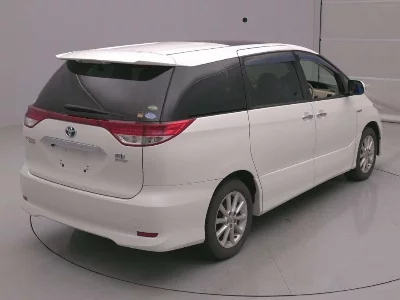 Toyota Estima Hybrid