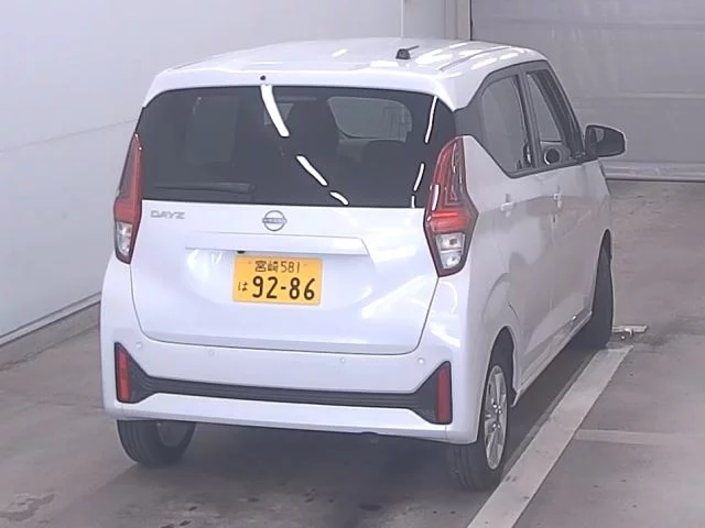Nissan Dayz  с аукциона в Японии