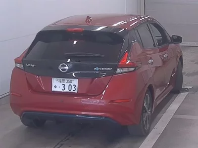 NISSAN LEAF