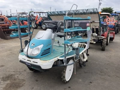 KUBOTA KUBOTA