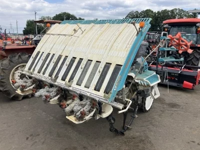 KUBOTA KUBOTA