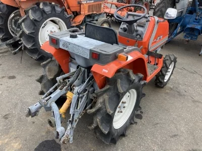 KUBOTA KUBOTA