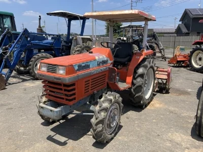 KUBOTA KUBOTA