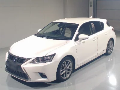 Lexus CT200h