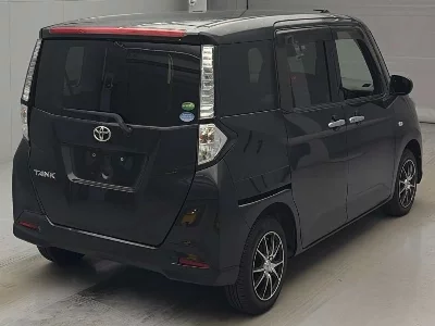 Toyota Tank
