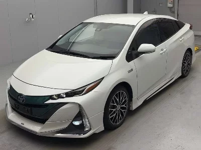 Toyota Prius PHV