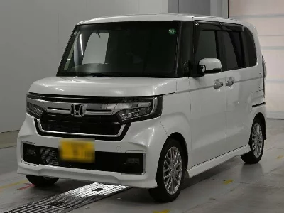 HONDA N BOX CUSTOM