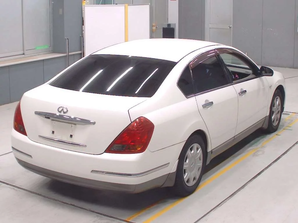 Nissan Teana  с аукциона в Японии