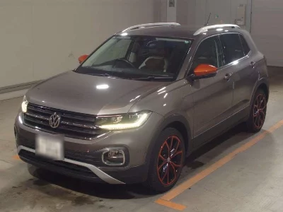 VOLKSWAGEN T-CROSS