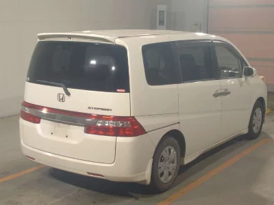 Honda STEP WAGON