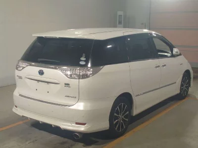 Toyota Estima Hybrid