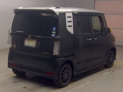 Honda N BOX CUSTOM