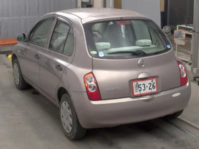 Nissan March