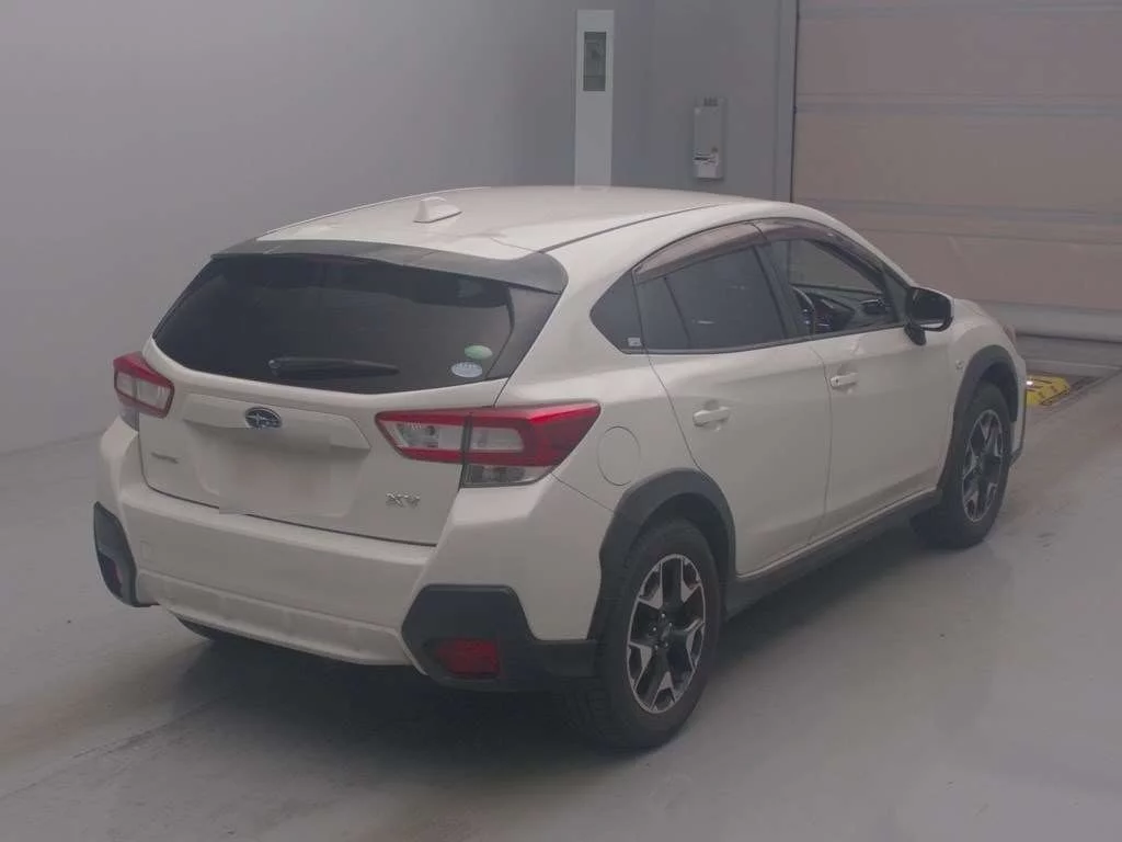 Subaru XV  с аукциона в Японии
