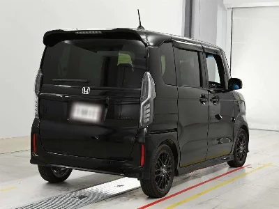 HONDA N BOX CUSTOM
