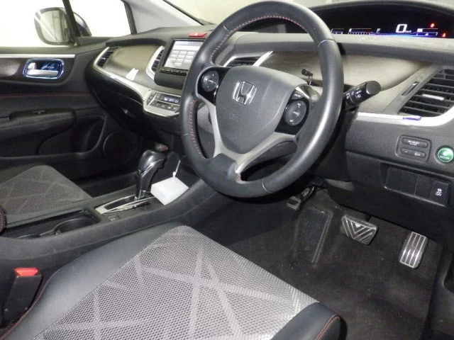 Honda Jade  с аукциона в Японии