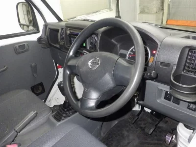 Nissan Clipper Truck