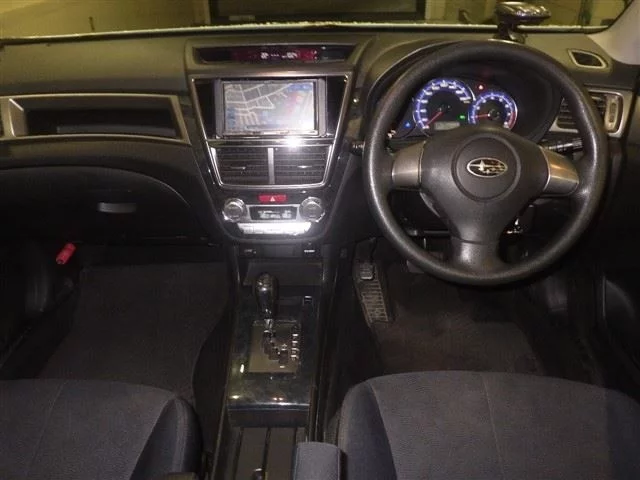 Subaru Exiga  с аукциона в Японии