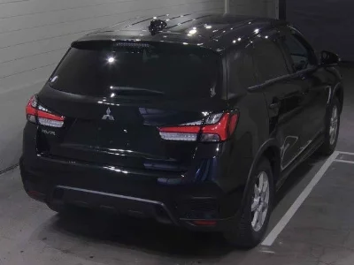 Mitsubishi RVR