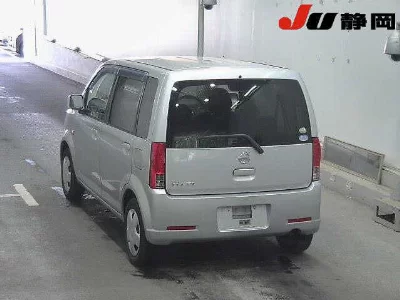 Nissan Otti