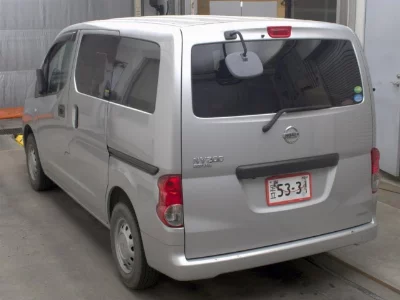 Nissan NV200 VANETTE VAN