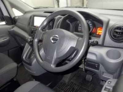 Nissan NV200 VANETTE VAN