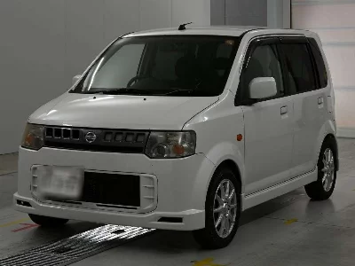 Nissan Otti