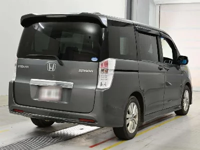 Honda STEPWGN SPADA