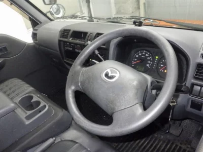MAZDA BONGO VAN