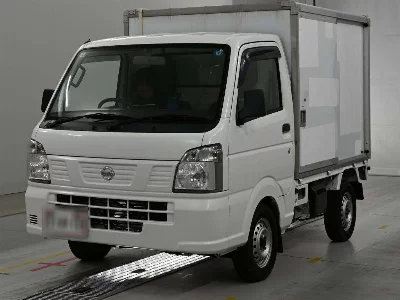NISSAN NT100 CLIPPER