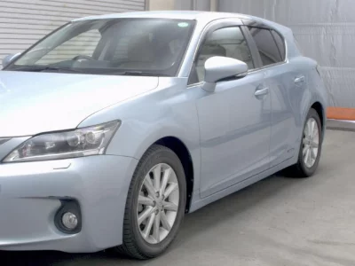 Lexus CT200h