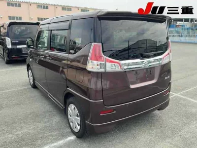 Suzuki Solio