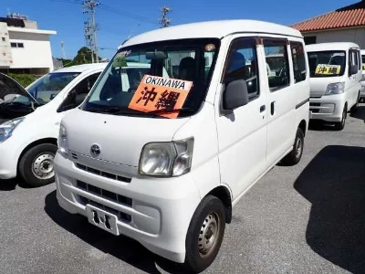 Toyota Pixis Van