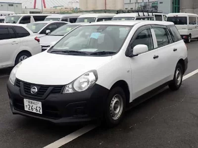 Nissan AD