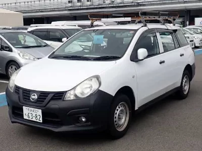 Nissan AD