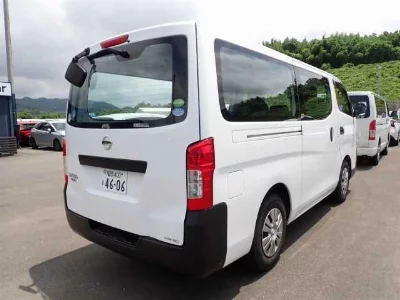 NISSAN NV350 CARAVAN