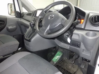 Nissan NV200 VANETTE VAN
