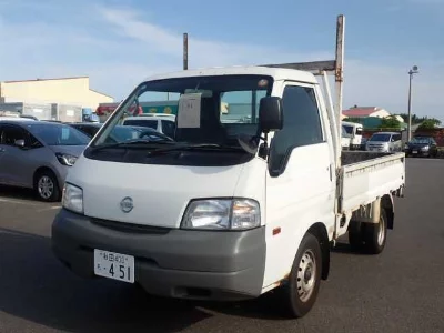 Nissan Vanette Truck