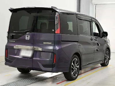 Honda STEPWGN SPADA